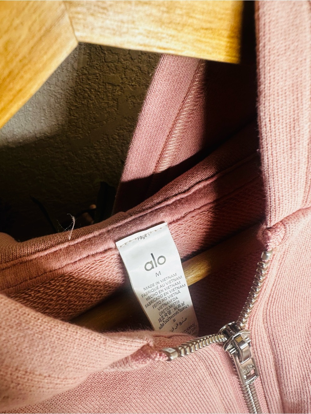 Alo Yoga • Sweet Escape Full Zip Hoodie • Vintage Pink • Sz M - Picture 5 of 6